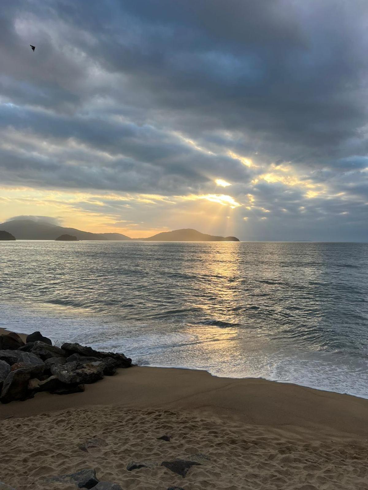 Paraiso Do Alexandre Para 15 Hospedes Caraguatatuba Luaran gambar