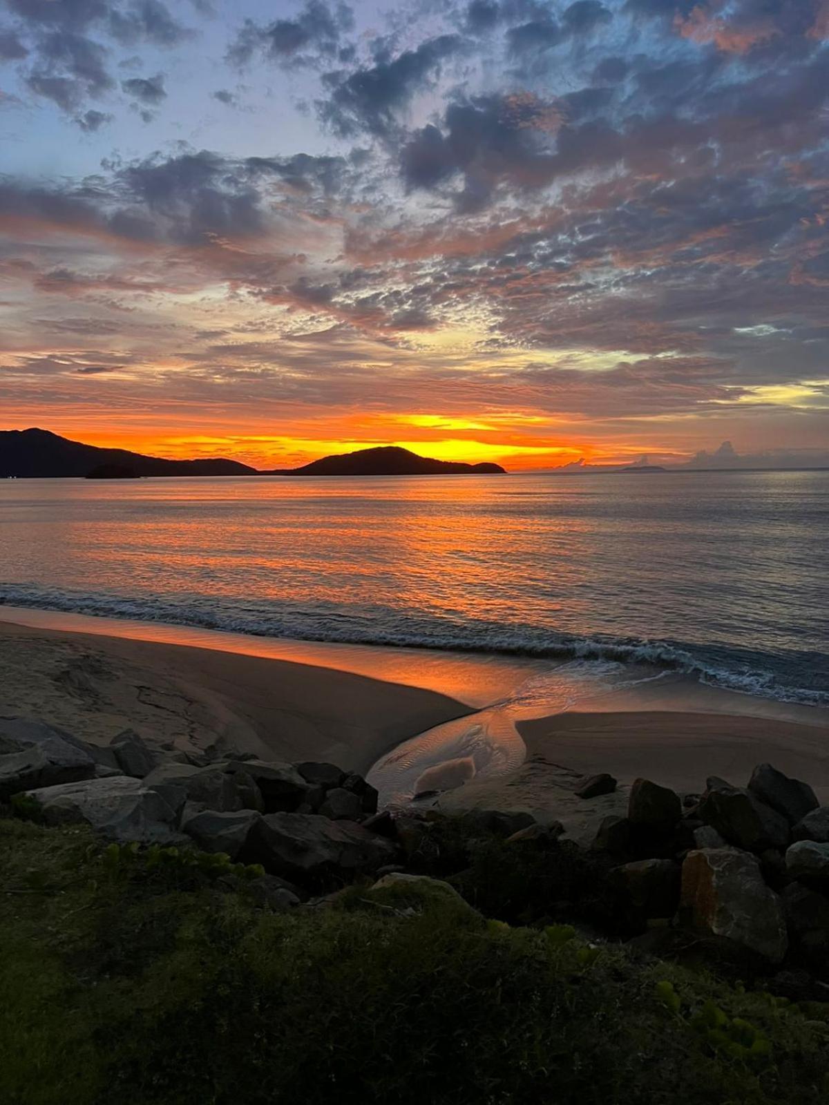 Paraiso Do Alexandre Para 15 Hospedes Caraguatatuba Luaran gambar
